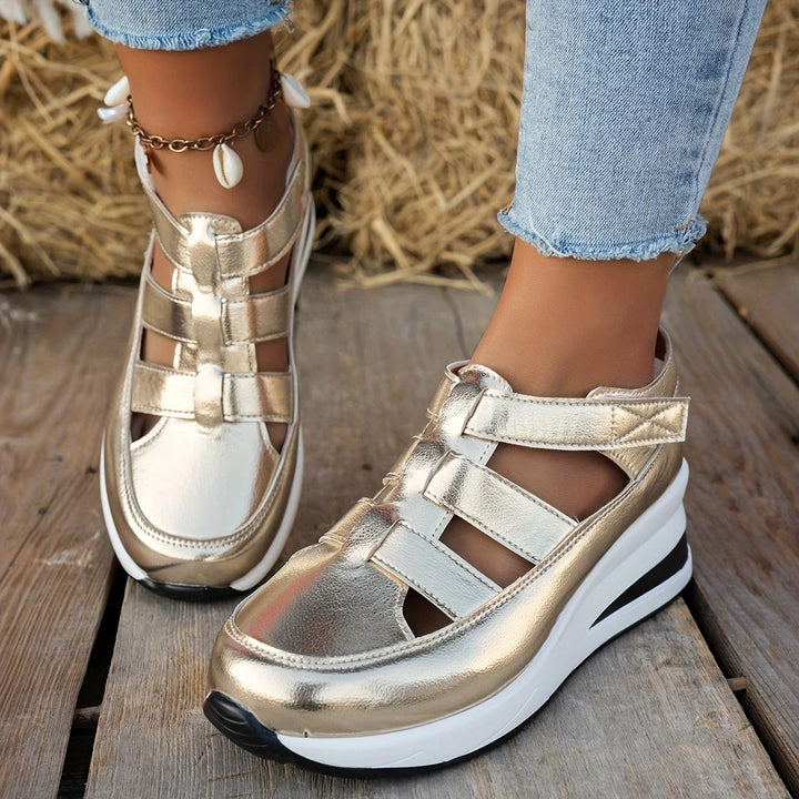 Imogen™ ComfortLift Sandals