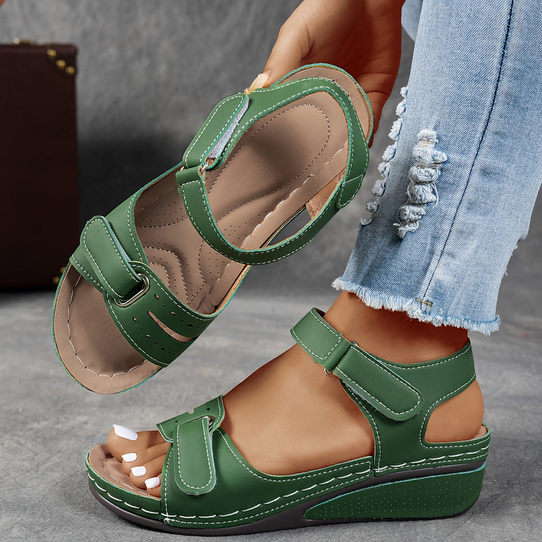 Bridget™ Comfort Lift Sandals