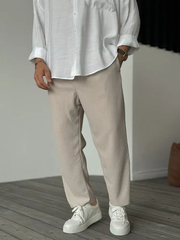 UrbanEase™ Pleated Lounge Pants