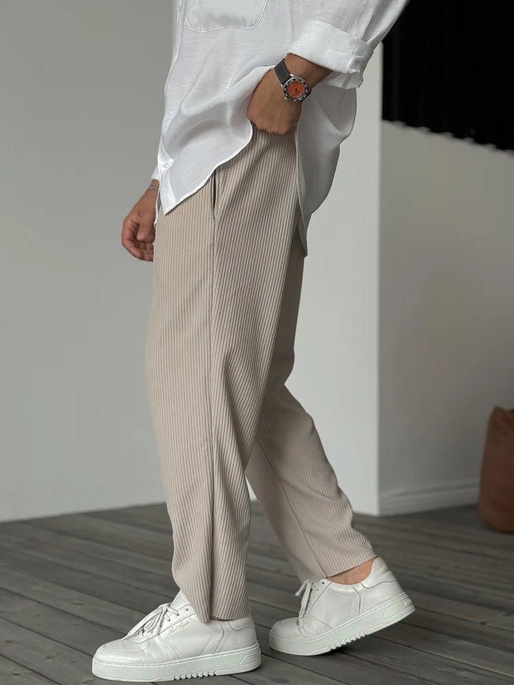 UrbanEase™ Pleated Lounge Pants